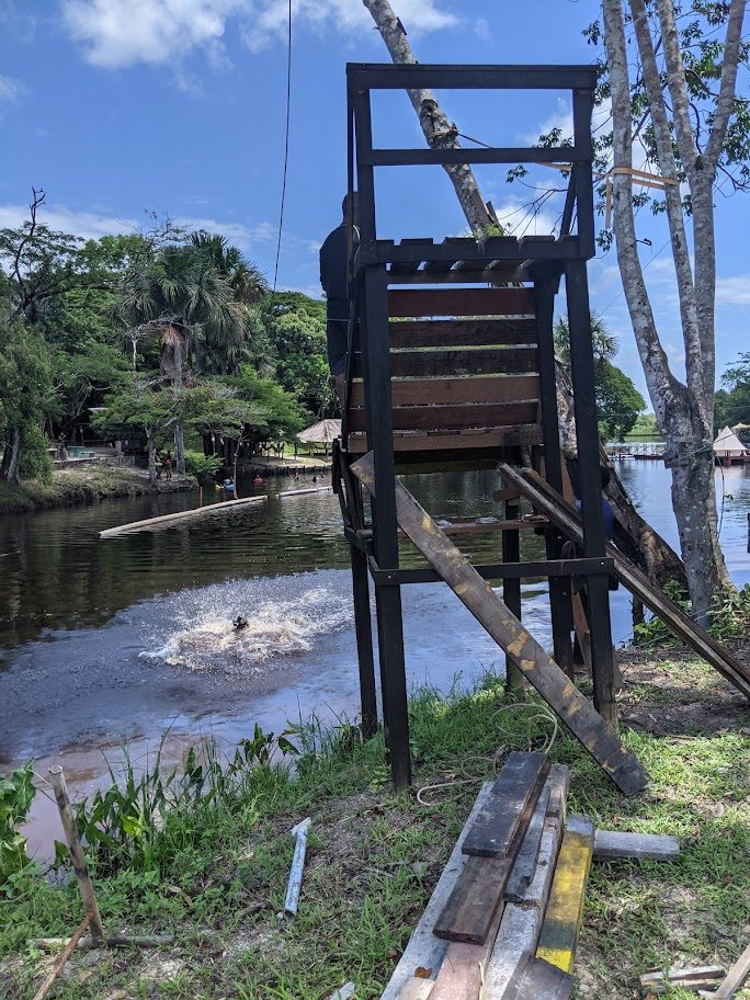 Tarzan swing