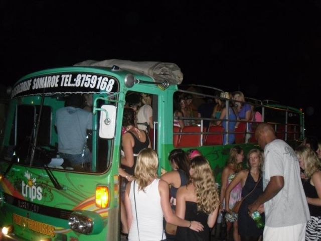 Party bus (pub crawl)
