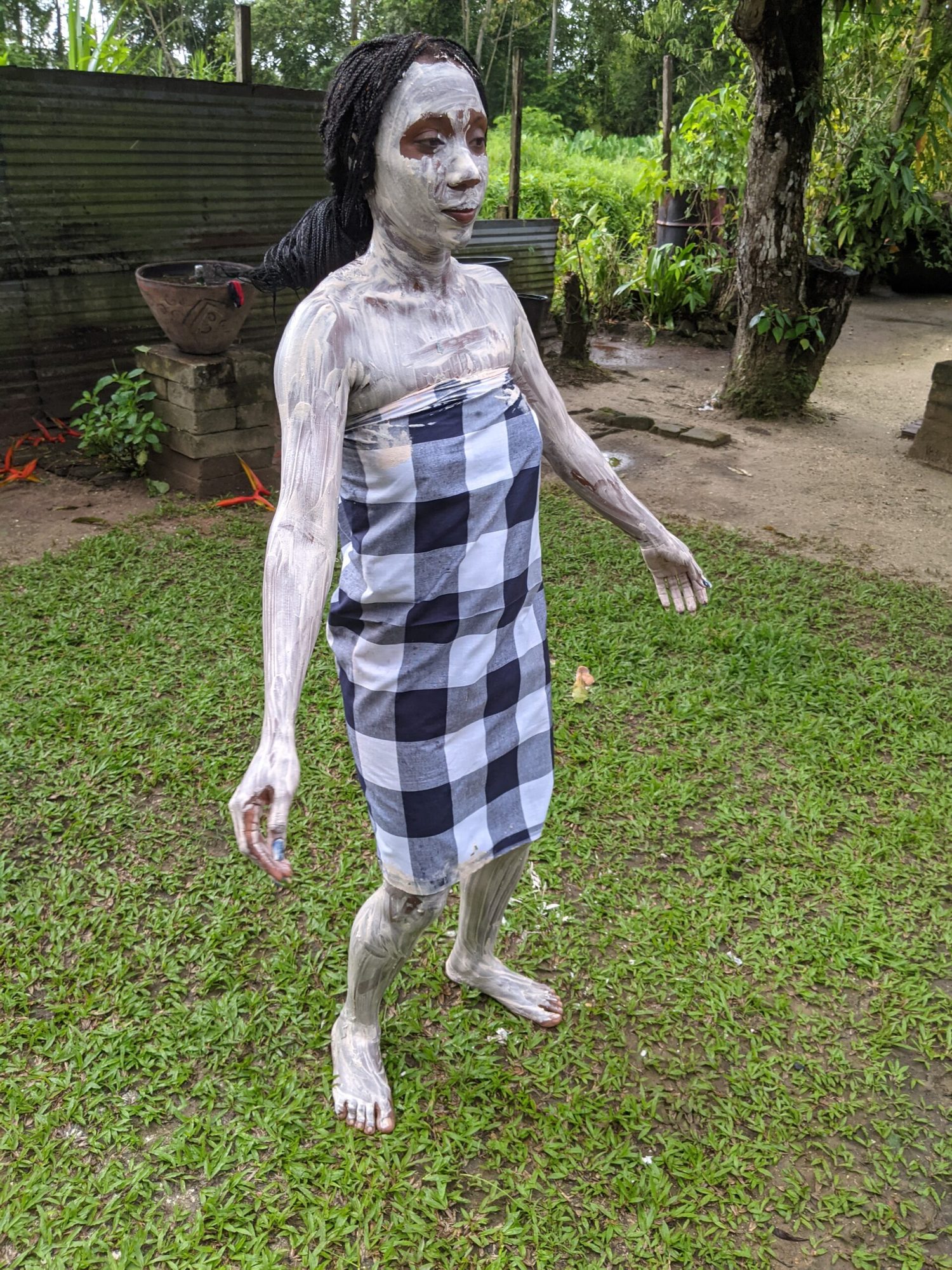 Attend a Winti prey (religious ceremony)