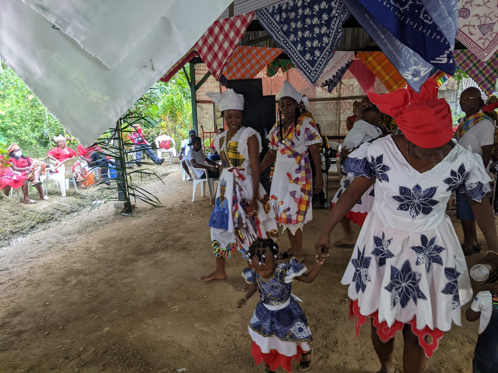 Attend a Winti prey (religious ceremony) 3
