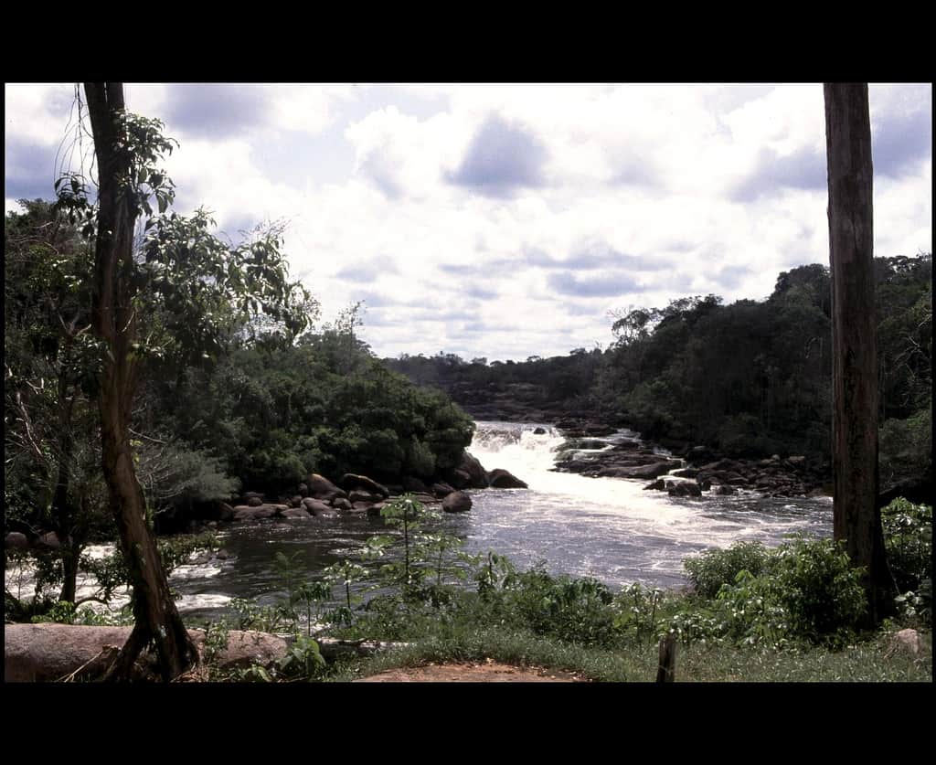 Wonotobo Falls